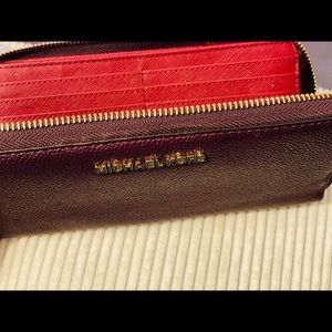 MIchael Kors wristlet